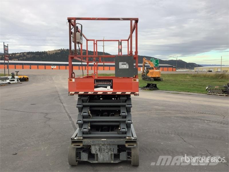 SkyJack SJIII4740 Electric Scissor Lift Šķerveida pacēlāji
