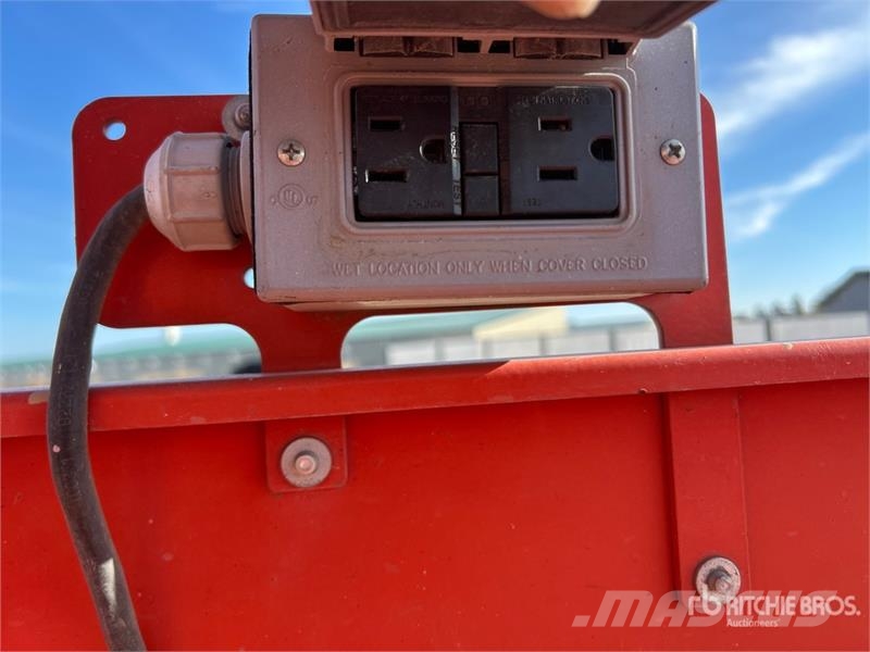 SkyJack SJlll-3226 Electric Scissor Lift Plataformas tijera