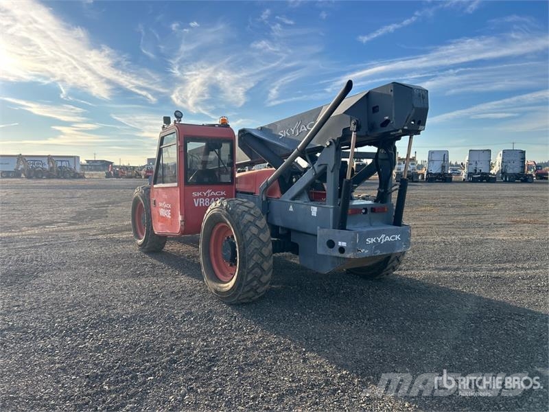 SkyJack VR-843E 4x4x4 Telehandler Manipuladores telescópicos