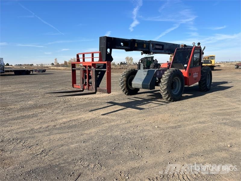 SkyJack VR846 4x4x4 Telehandler 텔러 핸들러