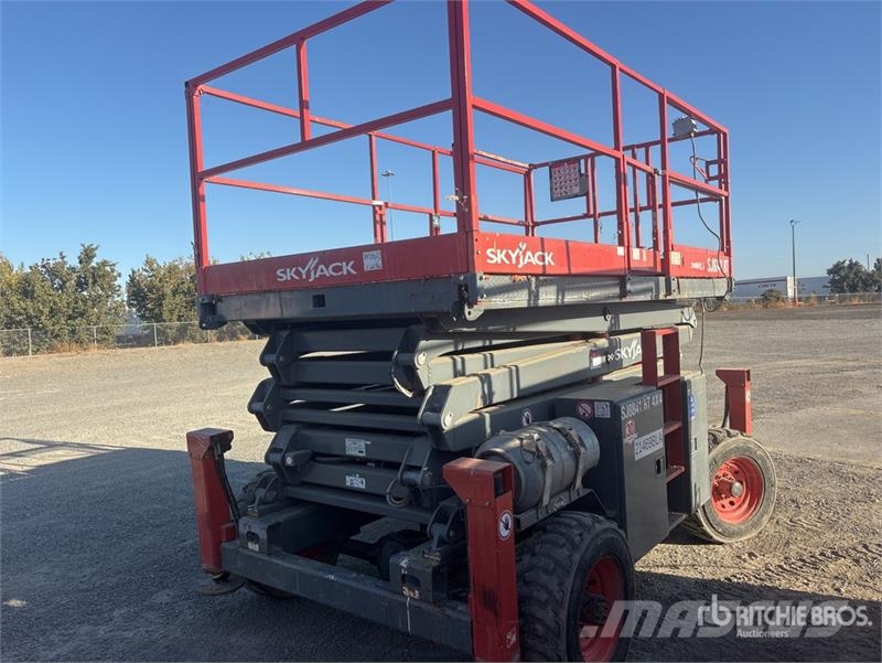 Skyjacker 4x4 Dual Fuel Scissor Lift Šķerveida pacēlāji