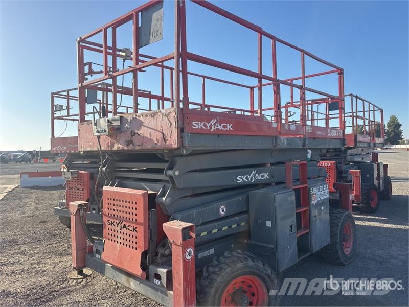 Skyjacker 4x4 Dual Fuel Scissor Lift Šķerveida pacēlāji