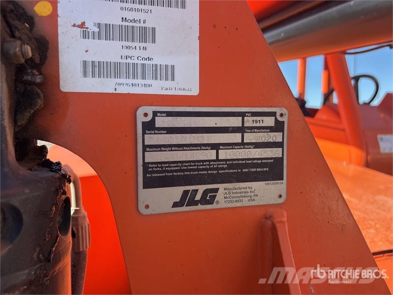 SkyTrak 10054 Telescopic handlers