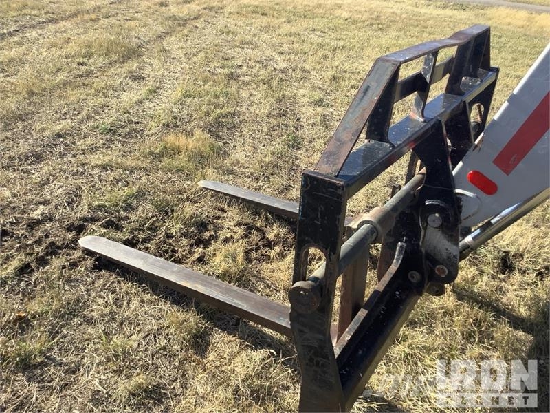 SkyTrak 10054 Telescopic handlers