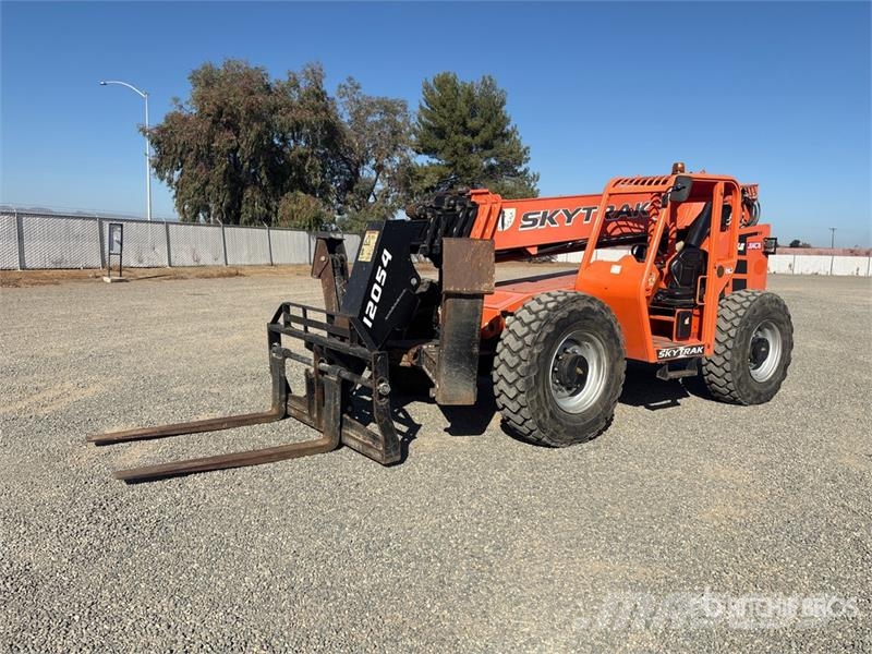 SkyTrak 12054 Telehandler Manipuladores telescópicos