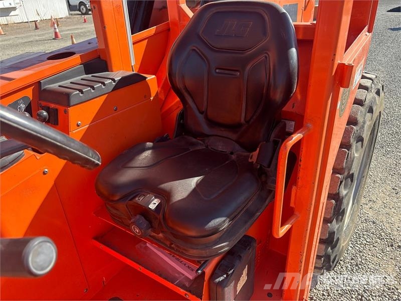 SkyTrak 12054 Telehandler Manipuladores telescópicos
