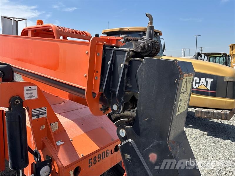 SkyTrak 6036 Telehandler Telescopic handlers