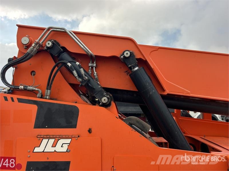 SkyTrak 6042 Telescopic handlers