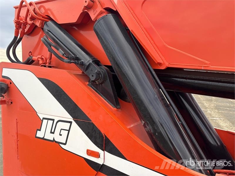 SkyTrak 8042 Telescopic handlers