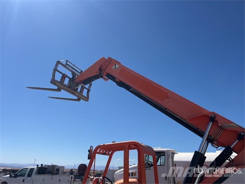 SkyTrak 8042 Teleskoplader
