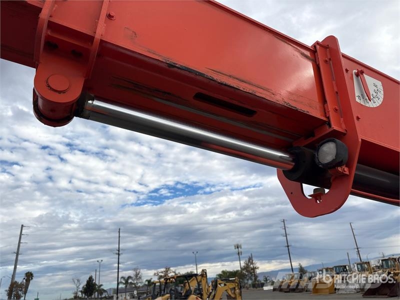 SkyTrak 8042 Telescopic handlers