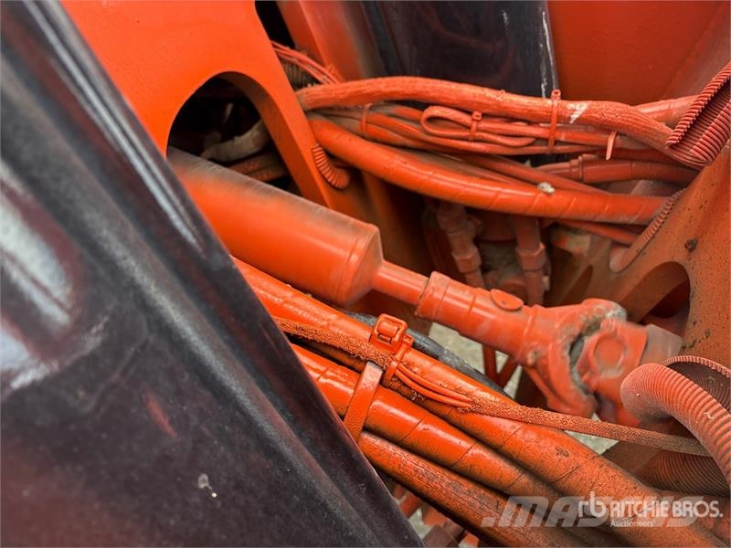 SkyTrak 8042 Telescopic handlers