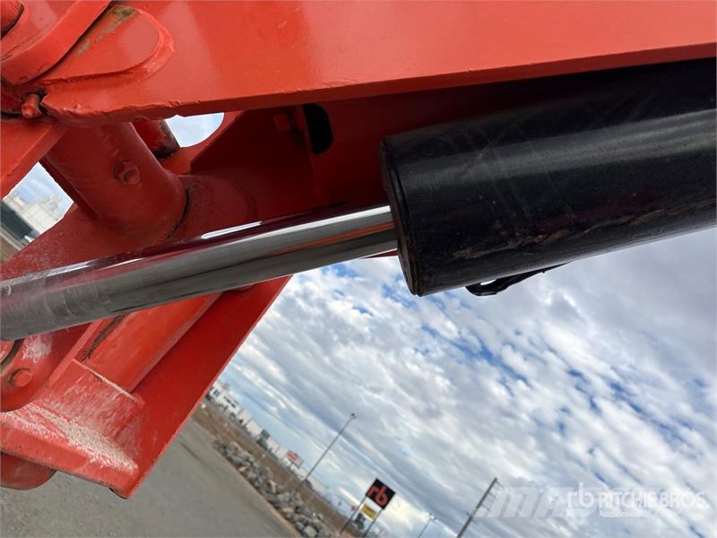 SkyTrak 8042 Telescopic handlers