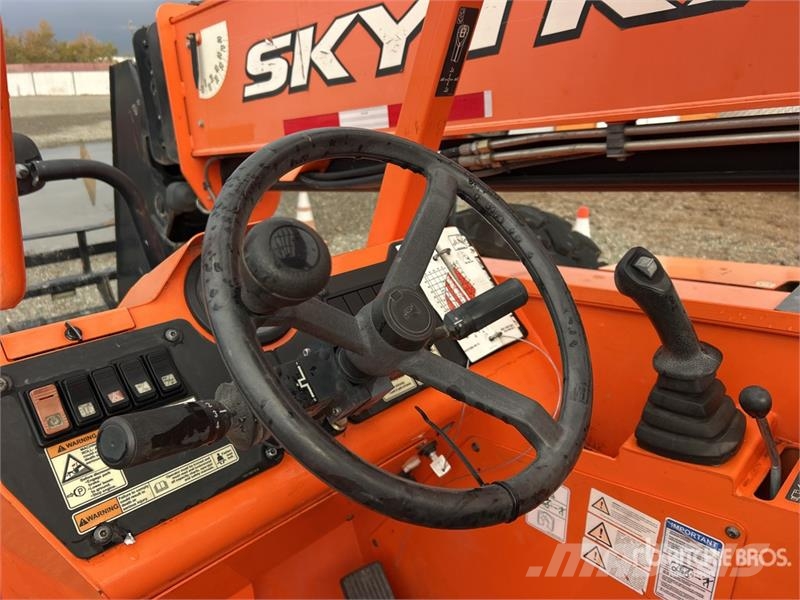 SkyTrak TL6042 Telehandler Teleszkópos rakodók