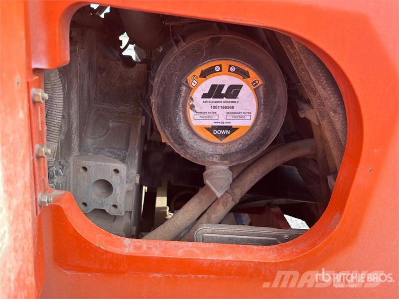 SkyTrak TL8042 Telehandler Telescopic handlers