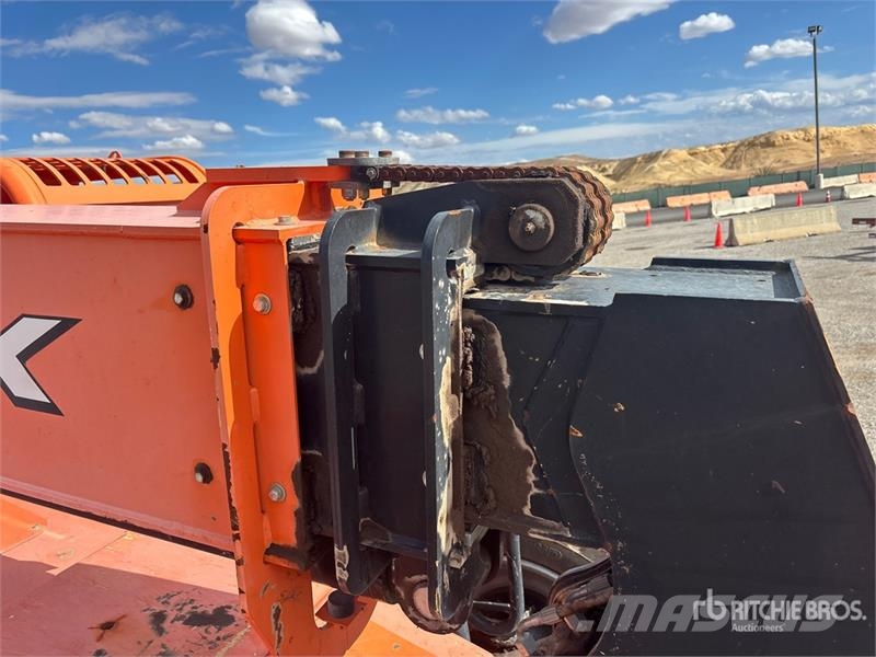 SkyTrak TL8042 Telehandler Telescopic handlers