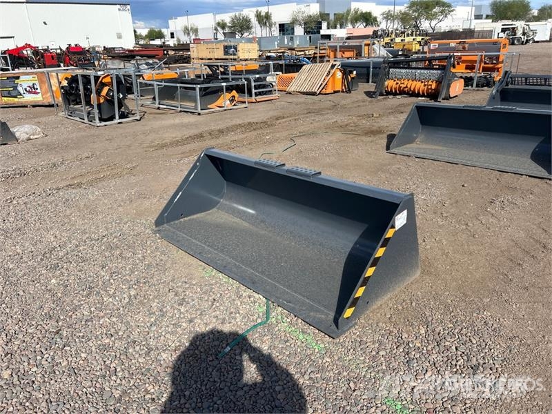  Skyway WSSGB-2000 78 in Skid Steer Bucket (Unused) دلاء