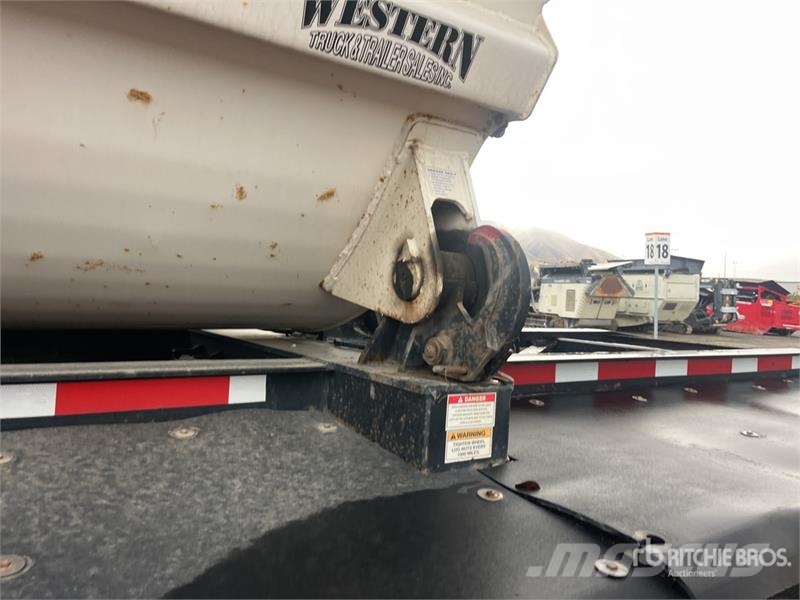 SmithCo Sx4-49-36 36 ft Quad/A Side Dump Trailer Tipper trailers