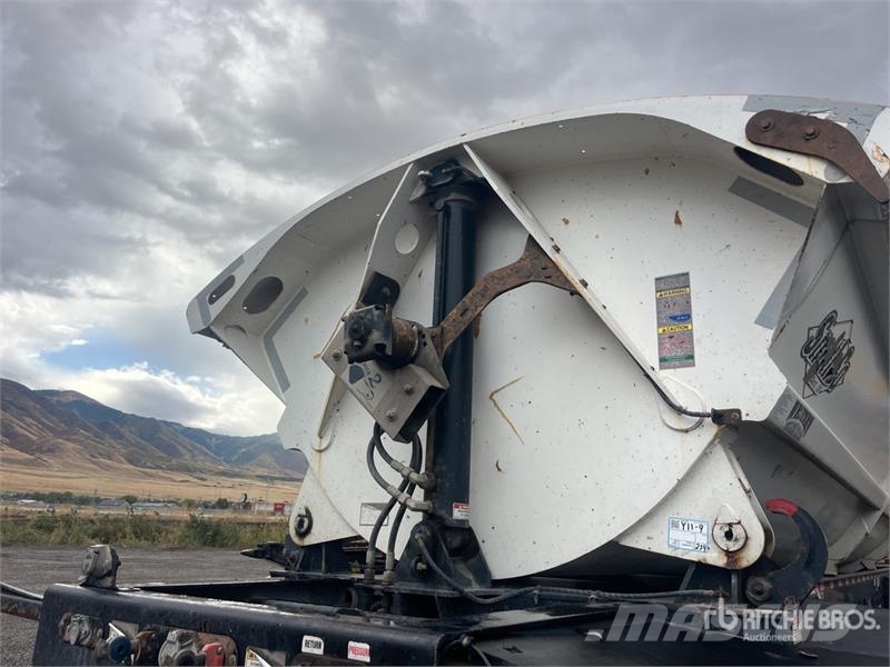 SmithCo Sx4-49-36 36 ft Quad/A Side Dump Trailer Tipper trailers