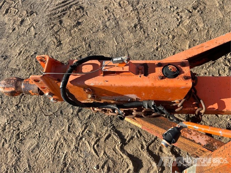Snake River 10 ft T/A Dump Utility Trailer Pašizgāzējs