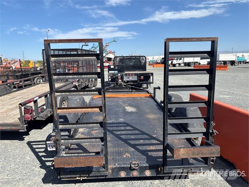  Snake River 14 ft T/A Equipment Trailer Auto pārvadāšanas treileri