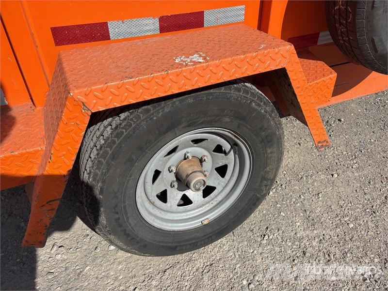 Snake River 8 ft S/A Dump Utility Trailer Bañera