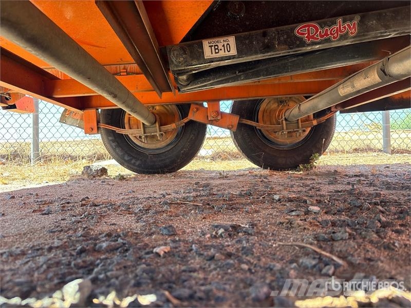 Snake River 9 ft 10 in T/A Dump Utility Trailer 傾卸式拖車