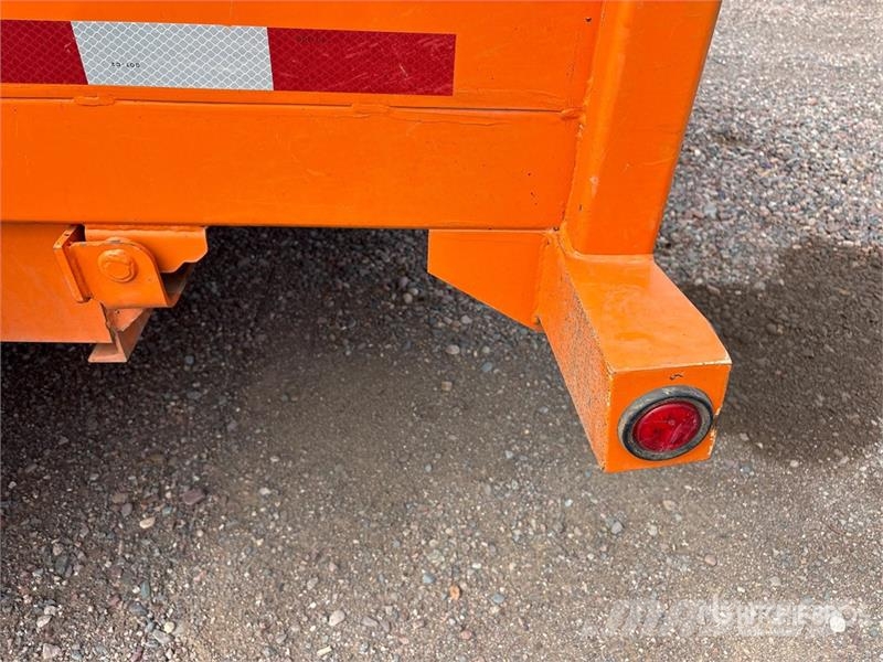 Snake River DMP714 13 ft 8 in T/A Dump Utility Tra Savivartės priekabos