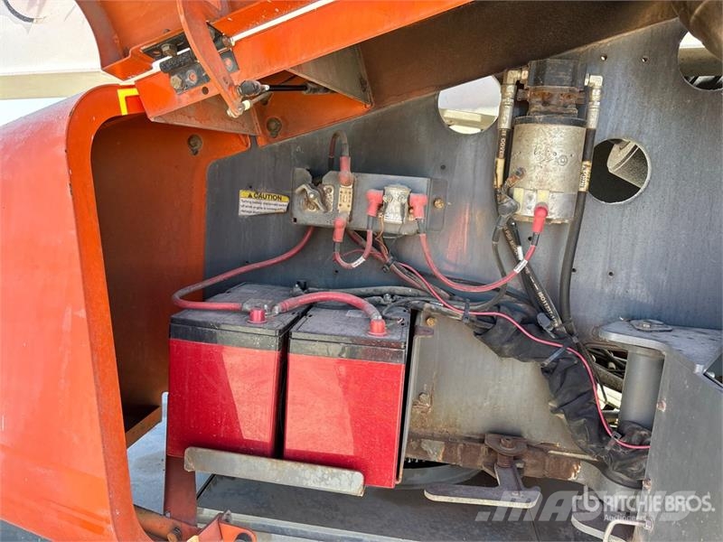 Snorkel 660SJ 4WD Diesel Telescopic Boom Lift Telescopic boom lifts