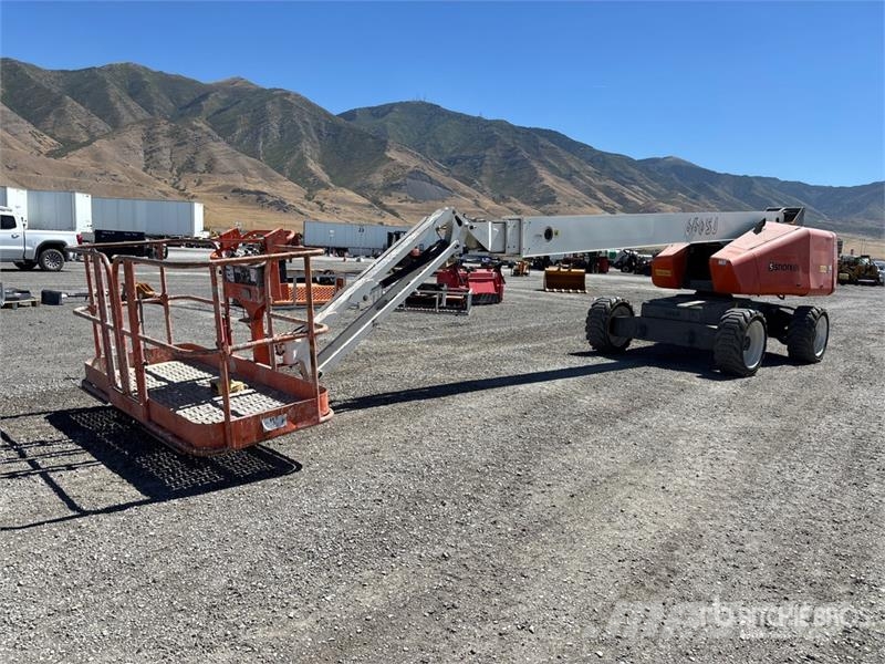 Snorkel 660SJ 4WD Diesel Telescopic Boom Lift Telescopic boom lifts