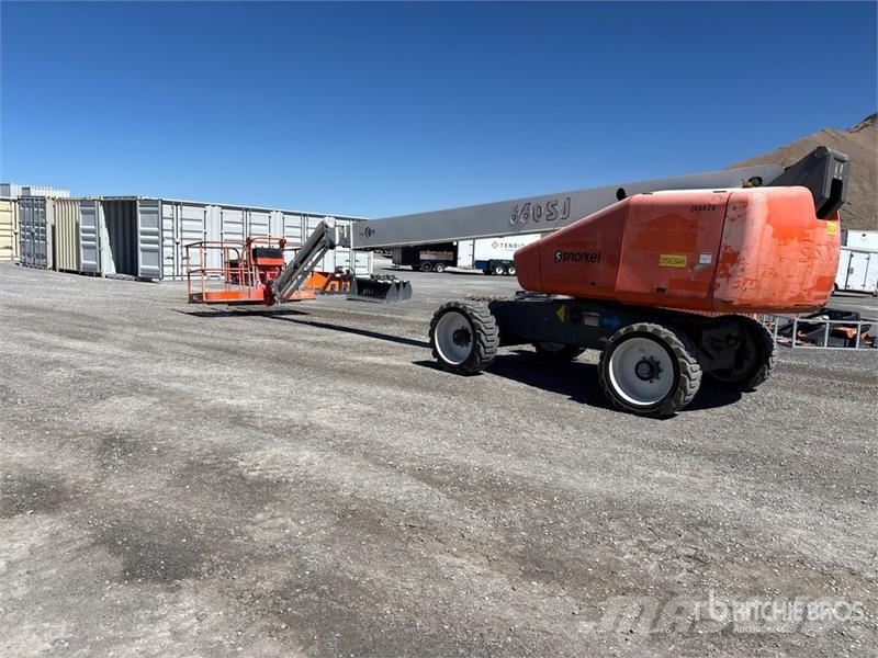 Snorkel 660SJ 4WD Diesel Telescopic Boom Lift Telescopic boom lifts