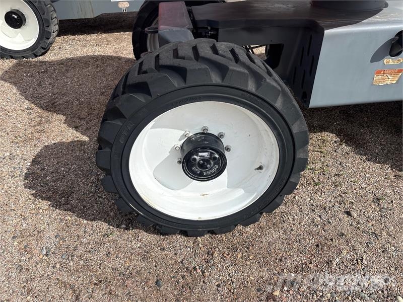 Snorkel A46Jrt 4WD Diesel Articulating Boom Lift Plataforma de trabajo articulada