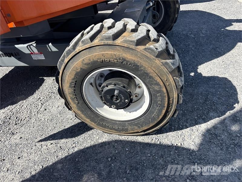 Snorkel AB60J Plataformas con brazo de elevación manual