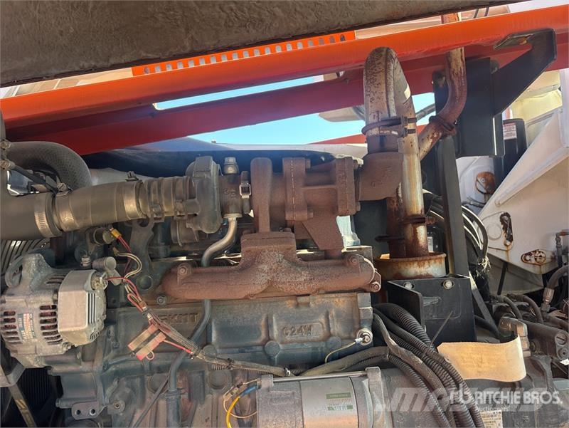 Snorkel AB85J 4WD Diesel Articulating Boom Lift Karos emelők