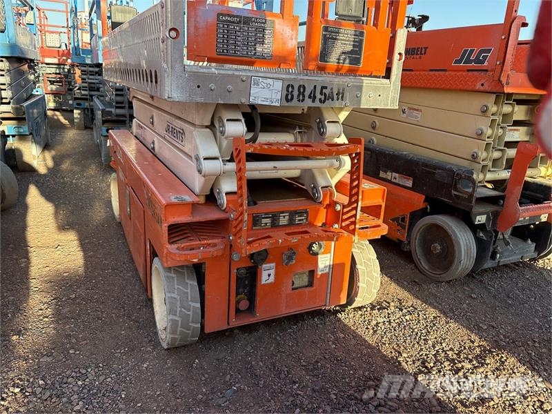 Snorkel S3215L Electric Scissor Lift Saksilavat