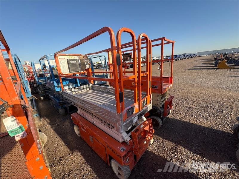 Snorkel S3215L Electric Scissor Lift Saksilavat
