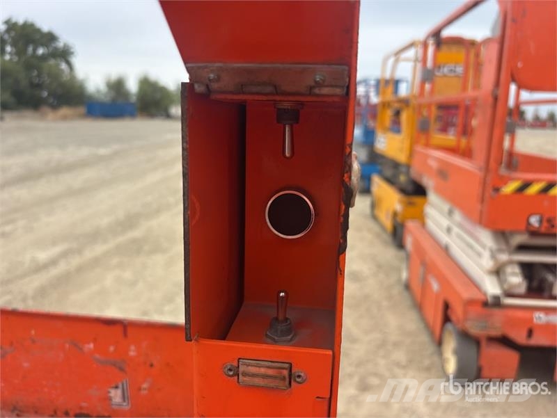 Snorkel S3219E Electric Scissor Lift 剪叉式升降机