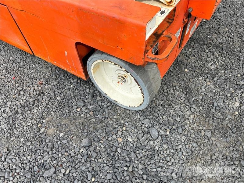 Snorkel S4726E Electric Scissor Lift Saksilavat