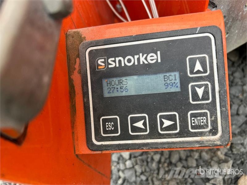 Snorkel S4726E Electric Scissor Lift Saksilavat