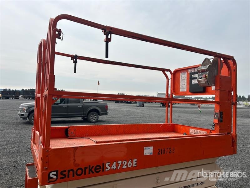 Snorkel S4726E Electric Scissor Lift Saksilavat