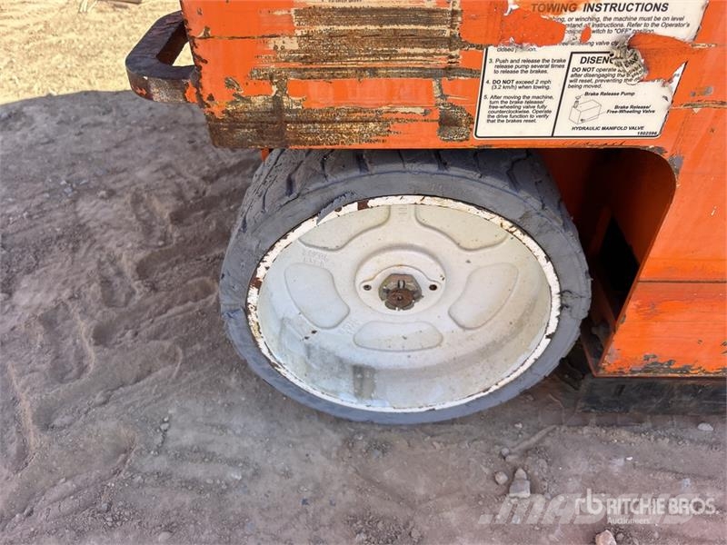 Snorkel S4732E Electric Scissor Lift رافعات مقصية الشكل