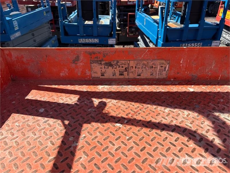 Snorkel S4732E Electric Scissor Lift Scissor lifts