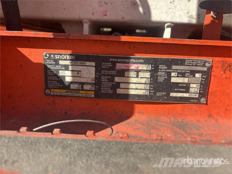 Snorkel S4732E Electric Scissor Lift رافعات مقصية الشكل