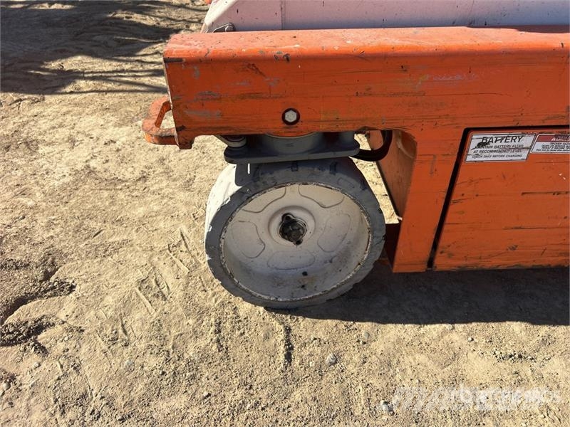 Snorkel S4732E Electric Scissor Lift رافعات مقصية الشكل