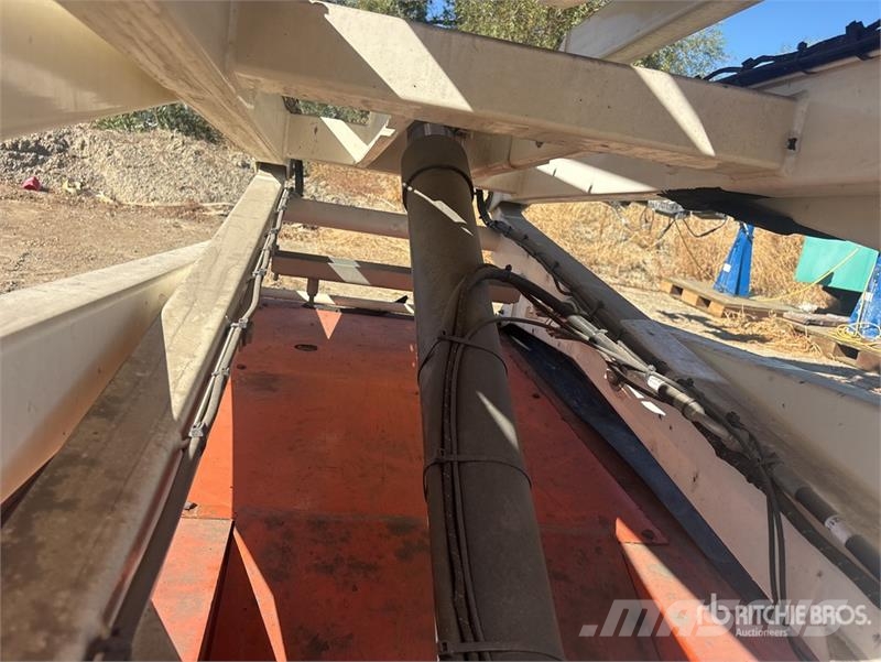 Snorkel S4732E Electric Scissor Lift رافعات مقصية الشكل