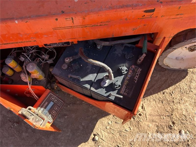 Snorkel S4732E Electric Scissor Lift رافعات مقصية الشكل