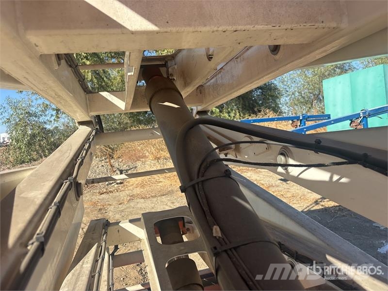 Snorkel S4732E Electric Scissor Lift رافعات مقصية الشكل