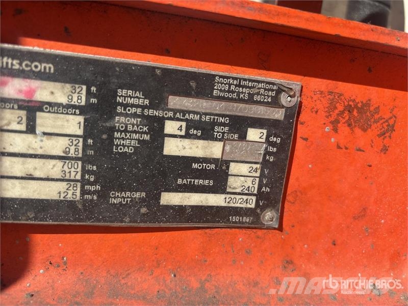 Snorkel S4732E Electric Scissor Lift رافعات مقصية الشكل