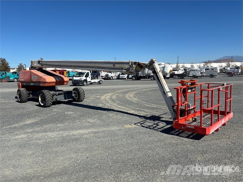 Snorkel TB86J 4WD Diesel Telescopic Boom Lift Telescoophoogwerkers