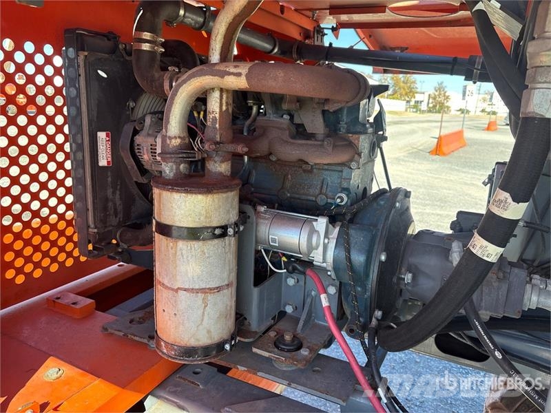 Snorkel TB86J 4WD Diesel Telescopic Boom Lift Telescoophoogwerkers